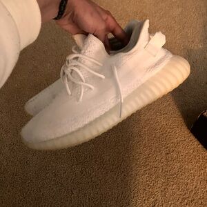 Yeezy 350 boost creme/triple white (price negotiable)